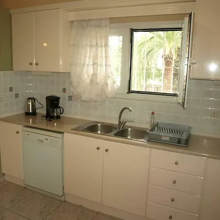 Elen House Apartamento *